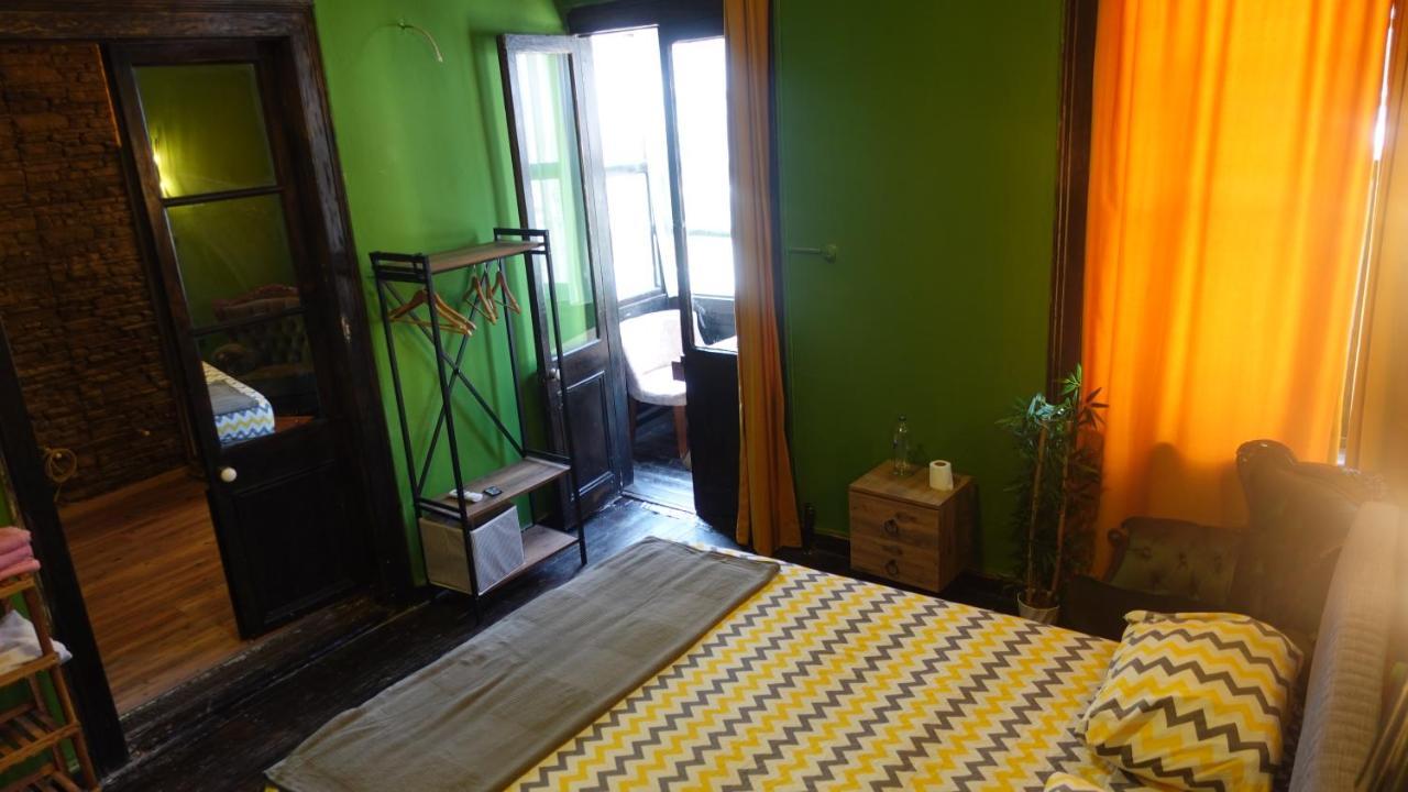 Albergue Titan House Esmirna Exterior foto